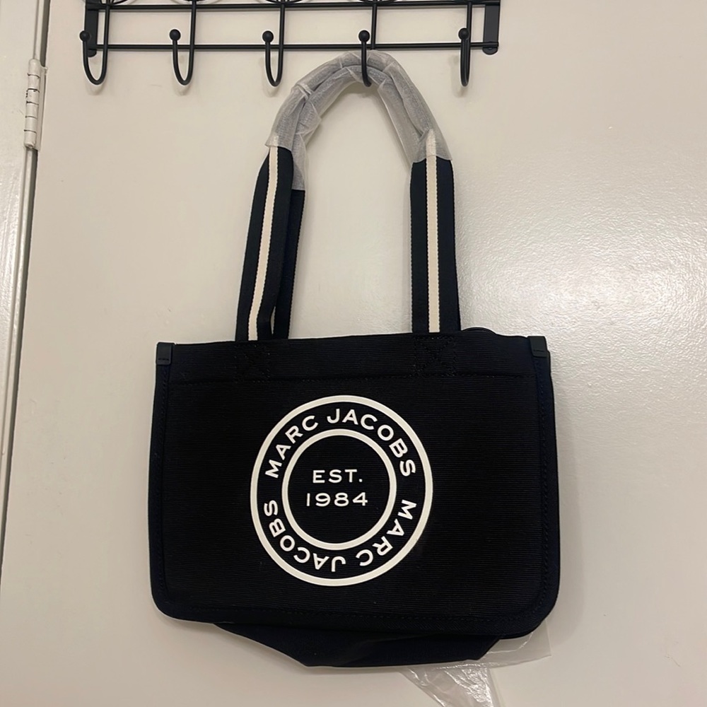 Marc Jacobs black bag